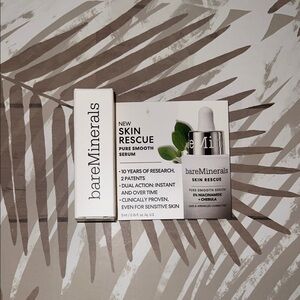 bareMinerals Skin Rescue Pure Smooth Serum - White and Gray